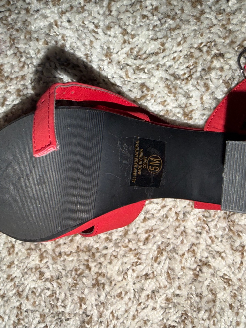 Red heels - Picture 5 of 5